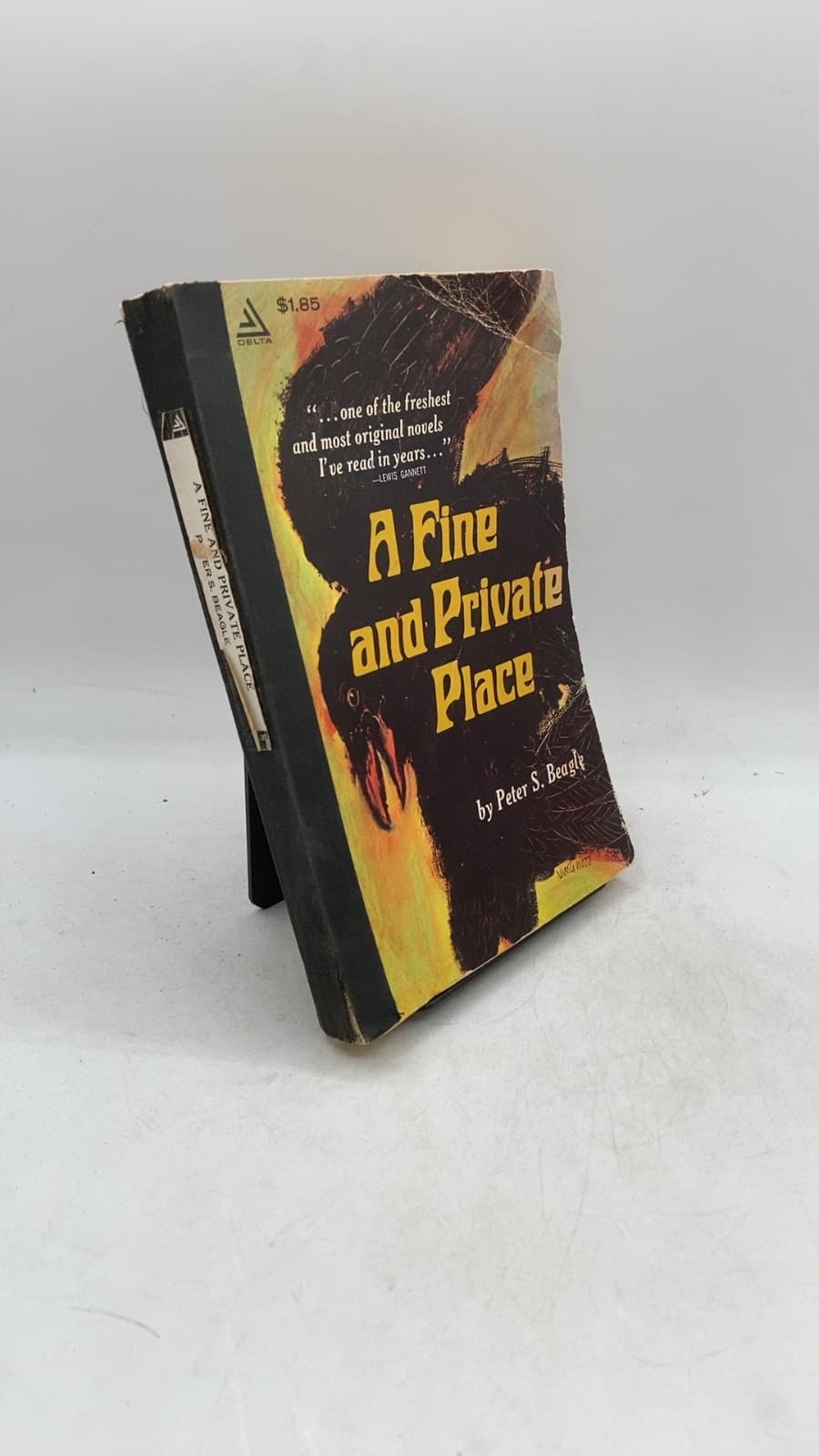 A Fine and Private Place by Peter S. Beagle - front cover