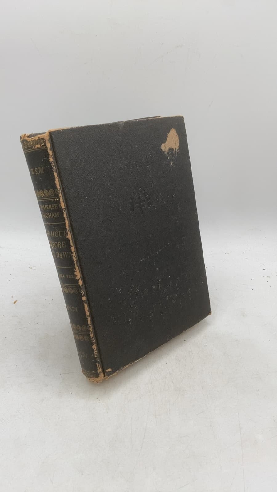 The Hour Before the Dawn by W. Somerset Maugham - front cover