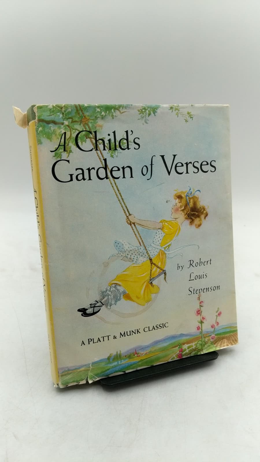A Child's Garden of Verses by Robert Louis Stevenson - front cover
