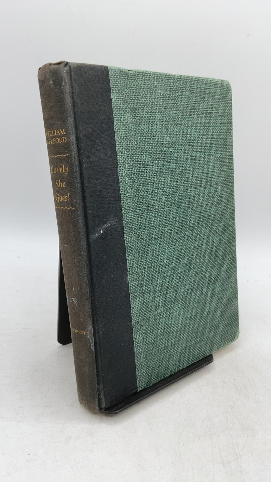 Lovely She Goes! A Story of Arctic Trawling by William Mitford - front cover