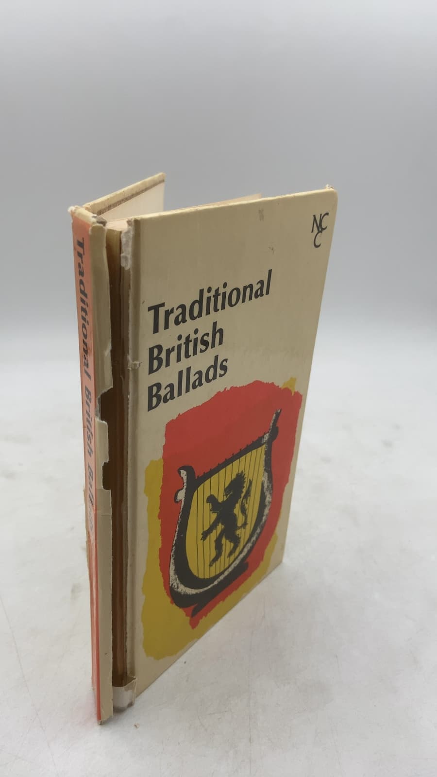 Traditional British Ballads by Bartlett Jere Whiting - front cover