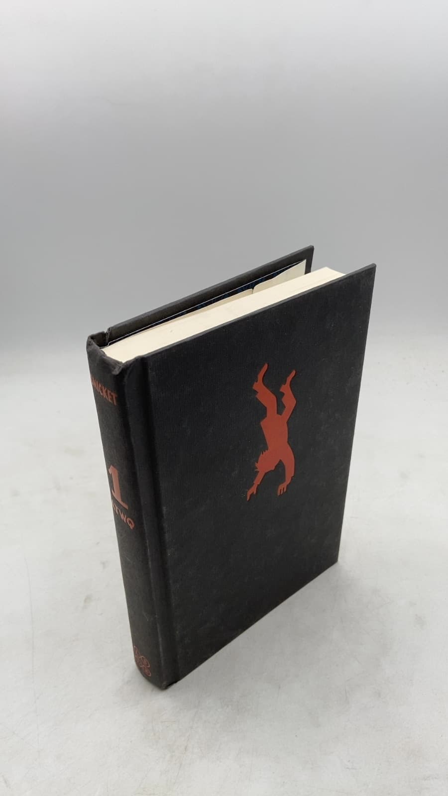 Who Could That Be at This Hour? by Lemony Snicket - front cover