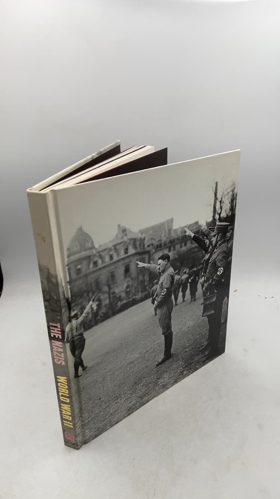 The Nazis by Robert Edwin Herzstein - front cover
