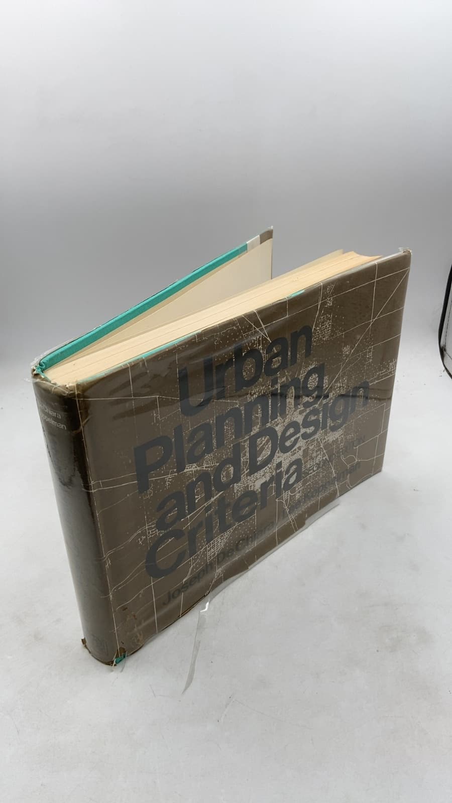 Urban Planning and Design Criteria by Joseph De Chiara, Lee Koppelman - front cover
