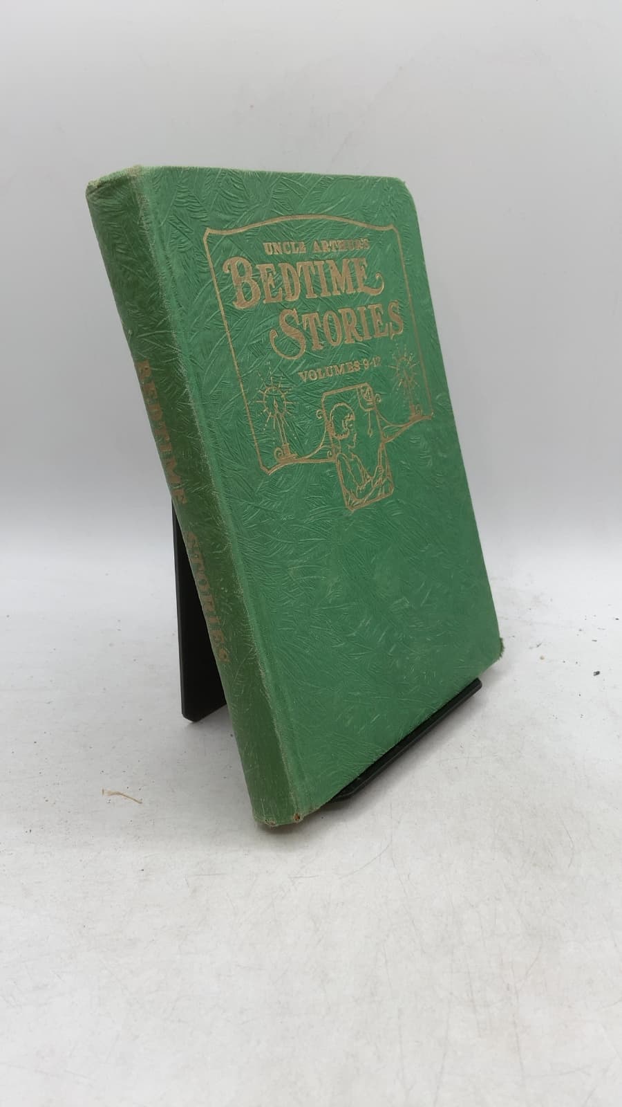 Uncle Arthur's Bedtime Stories (Ninth Series) by Arthur S. Maxwell - front cover