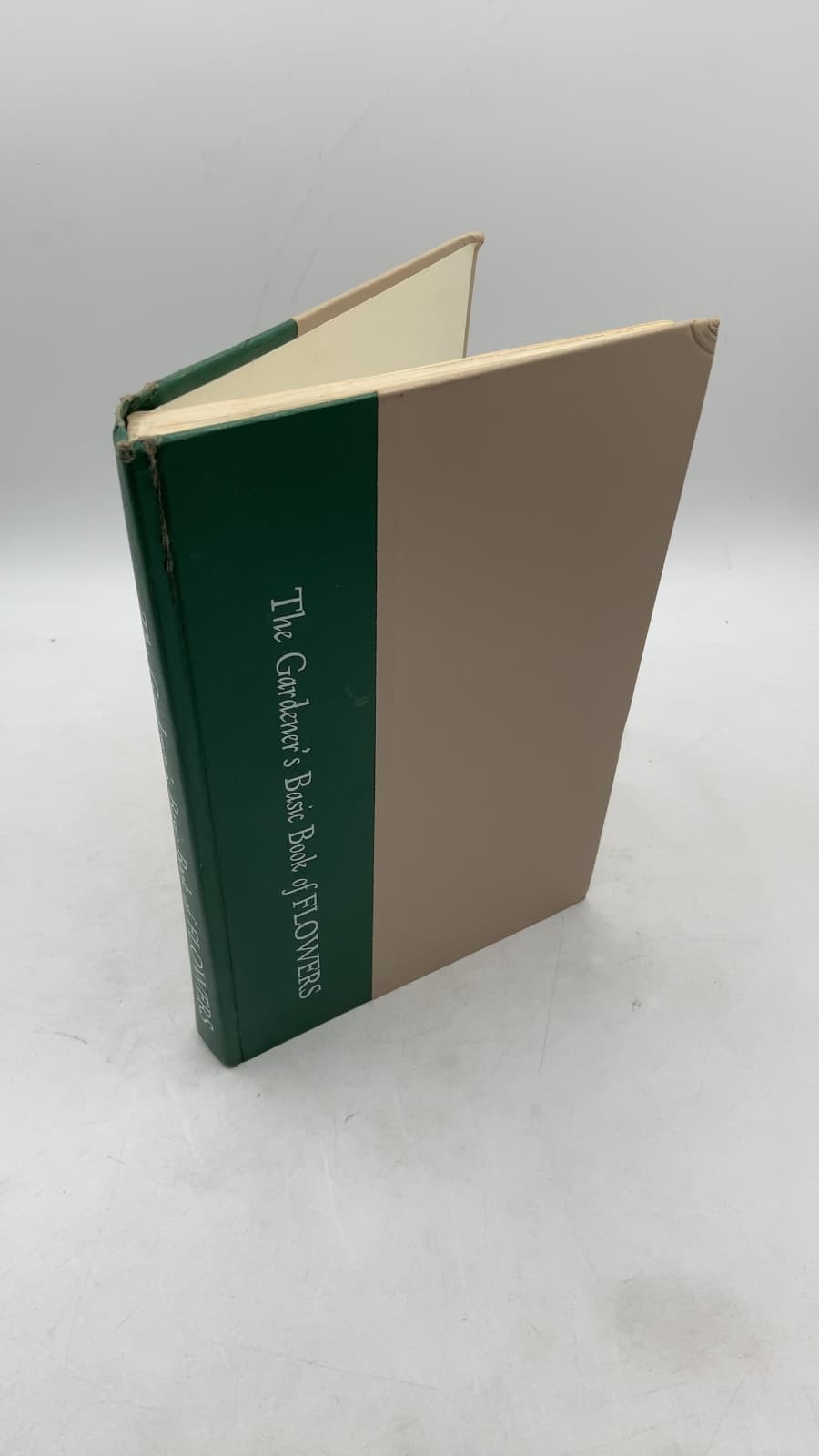 The Gardener's Basic Book of Flowers by Stanley Schuler - front cover