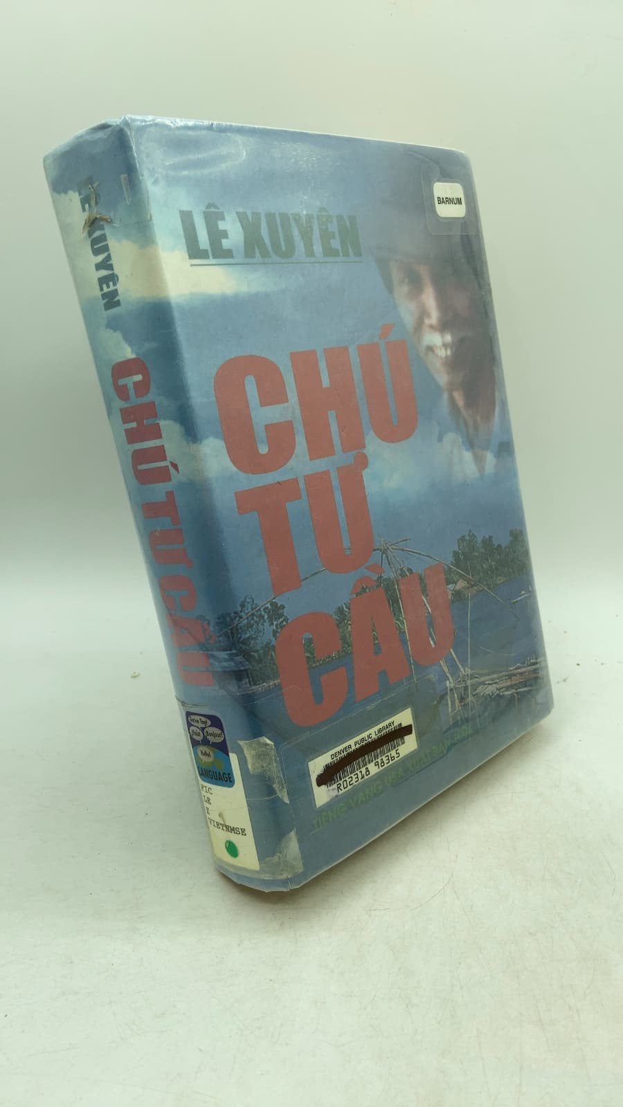 Chú Tư Cầu by Lê Xuyên - front cover