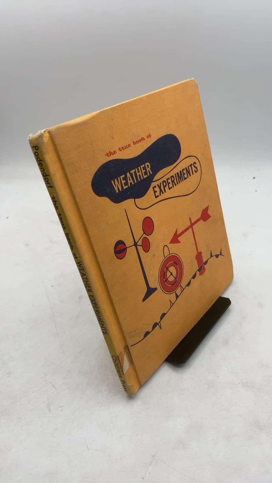 the true book of WEATHER EXPERIMENTS by Illa Podendorf - front cover