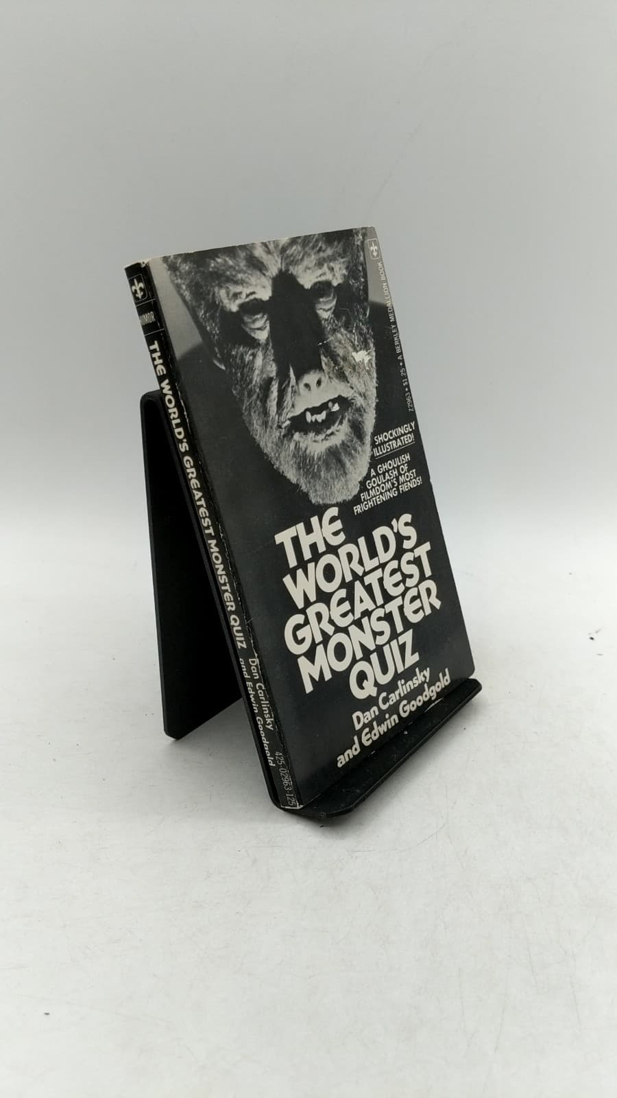 The World's Greatest Monster Quiz by Dan Carlinsky and Edwin Goodgold - front cover