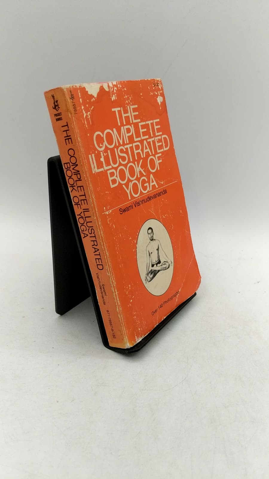 The Complete Illustrated Book of Yoga