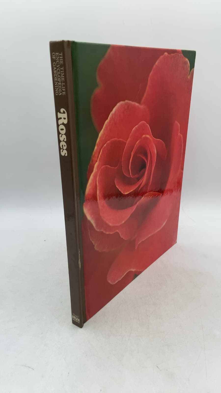 Roses by James Underwood Crockett and the Editors of Time-Life Books - front cover