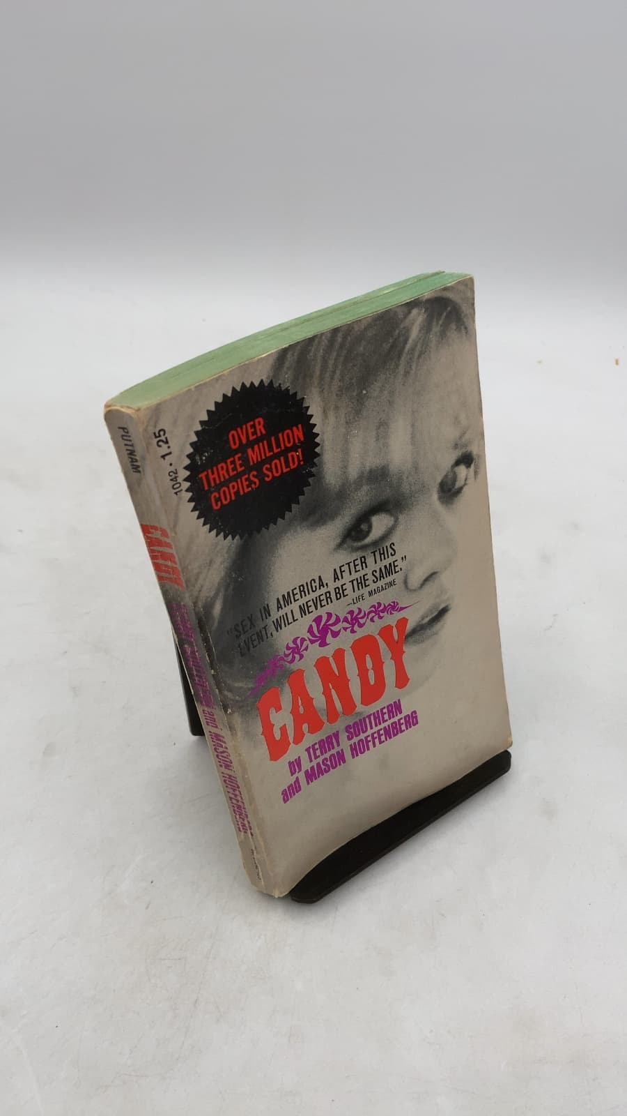 Candy by Terry Southern and Mason Hoffenberg - front cover