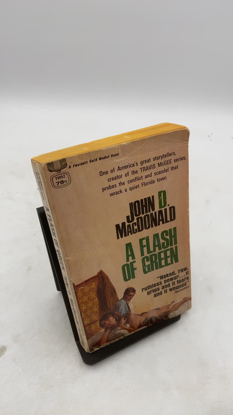 A Flash of Green by John D. MacDonald - front cover