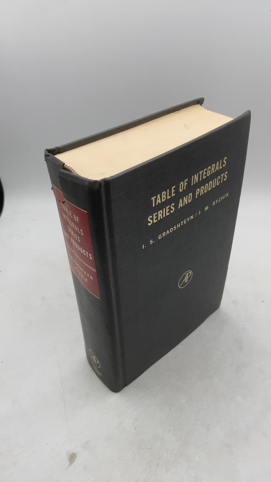 Table of Integrals, Series, and Products by I. S. Gradshteyn and I. M. Ryzhik - front cover