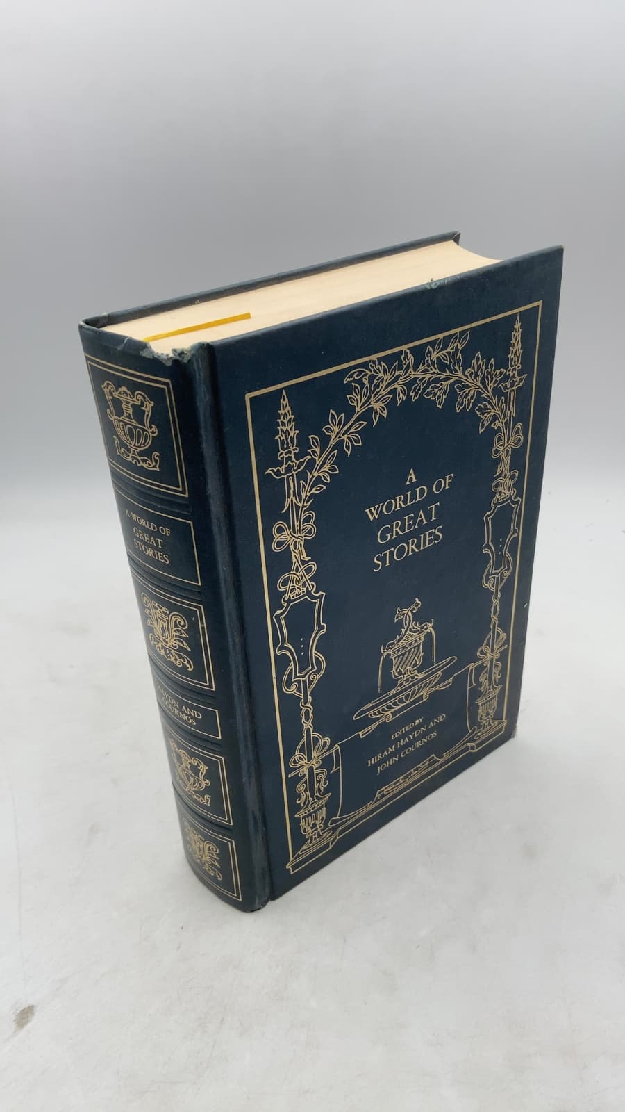 A World of Great Stories by Hiram Haydn and John Cournos - front cover
