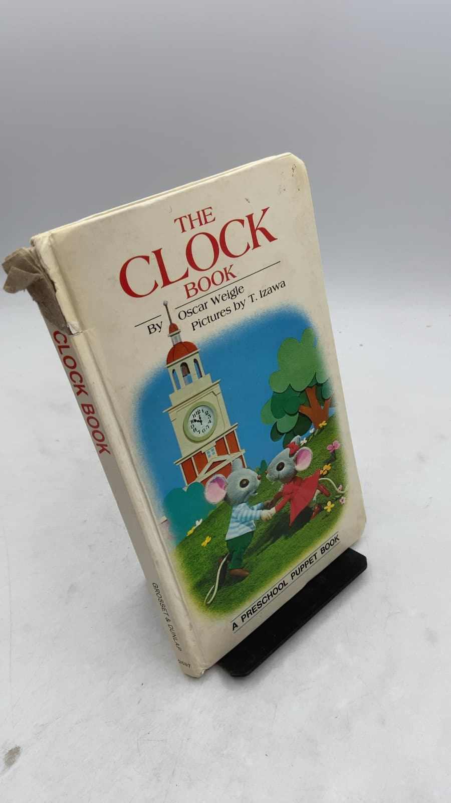 The Clock Book by Oscar Weigle - front cover