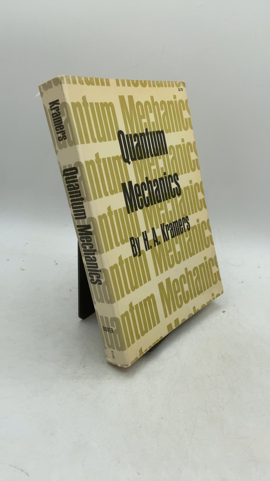 Quantum Mechanics by H. A. Kramers - front cover