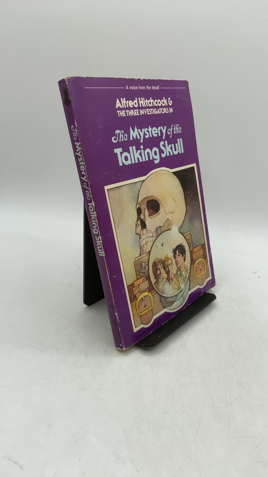 The Mystery of the Talking Skull by Robert Arthur - front cover