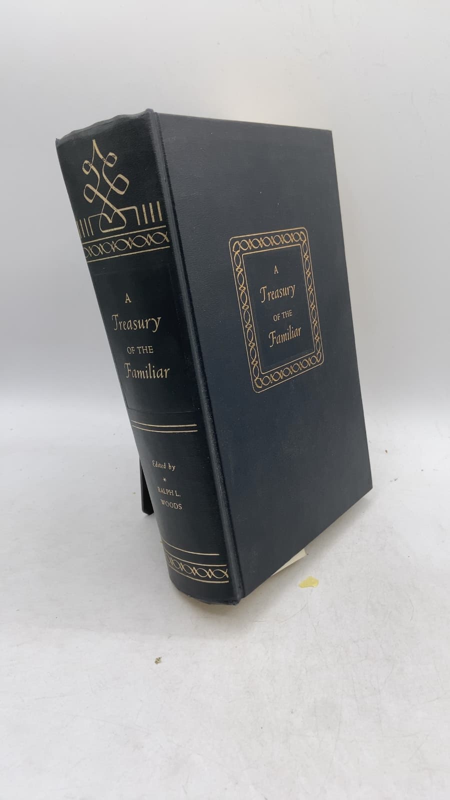A Treasury of the Familiar by Ralph L. Woods - front cover