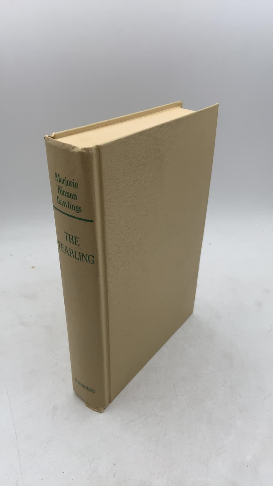 The Yearling by Marjorie Kinnan Rawlings - front cover