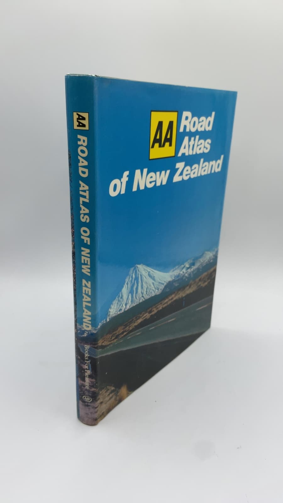 AA Road Atlas of New Zealand - front cover