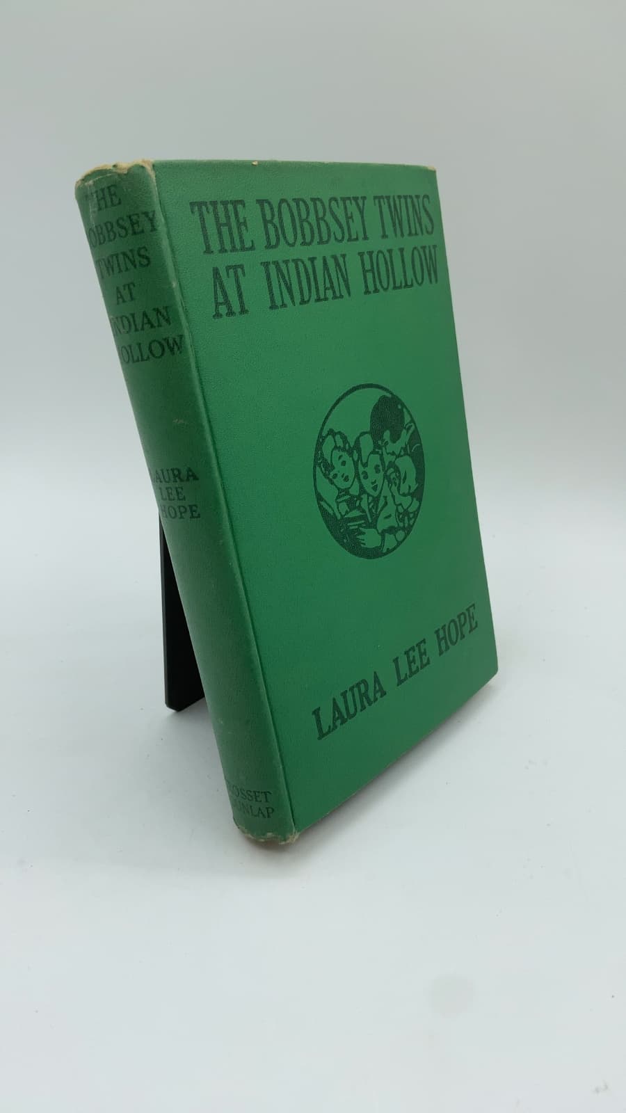 The Bobbsey Twins at Indian Hollow by Laura Lee Hope - front cover