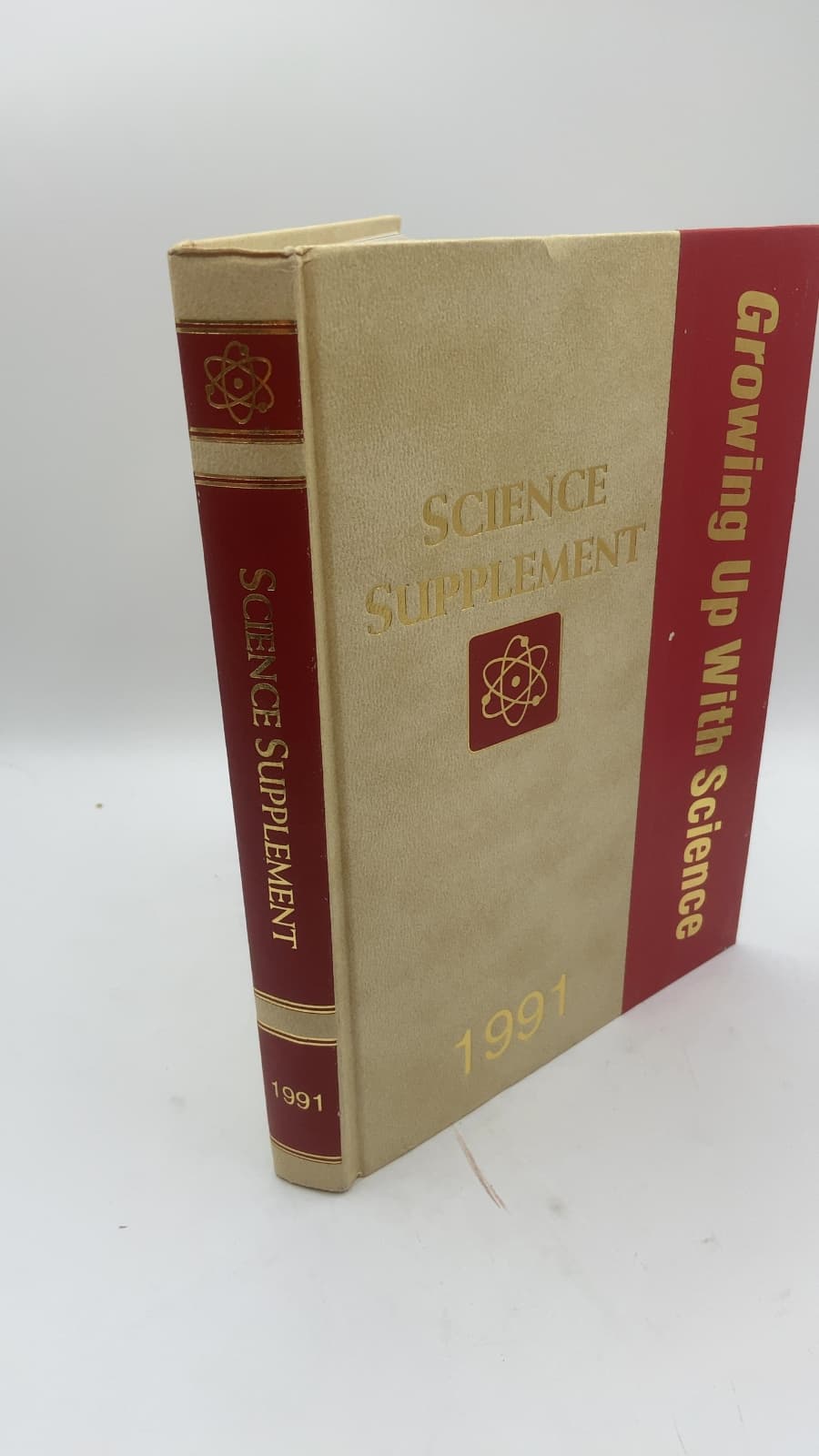 Science Annual 1991: A Modern Science Anthology for the Family - front cover