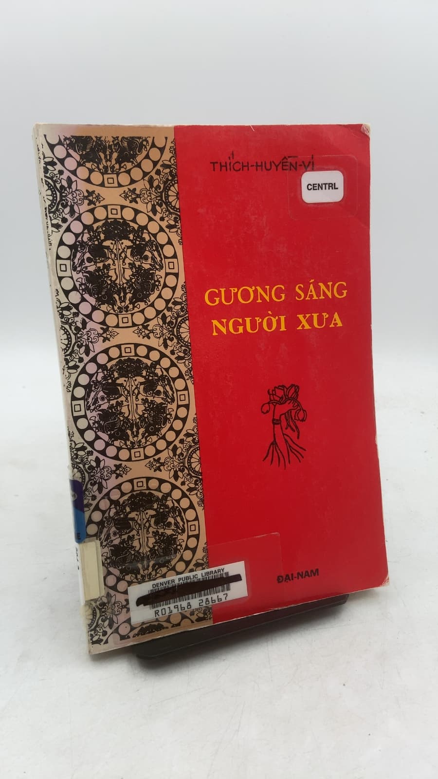 Gương Sáng Người Xưa by Thích Huyền-Vi - front cover