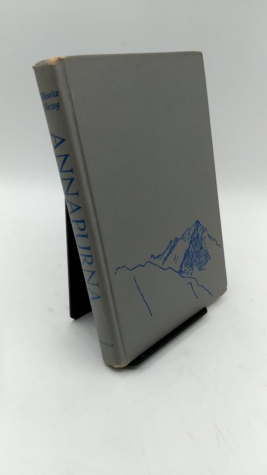 Annapurna: First Conquest of an 8000-meter Peak by Maurice Herzog - front cover