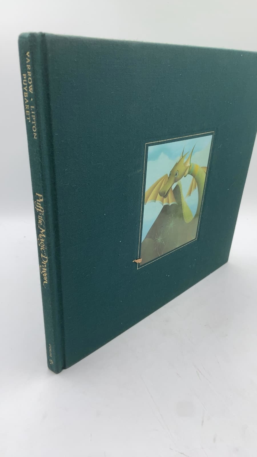 Puff, the Magic Dragon by Peter Yarrow and Lenny Lipton - front cover