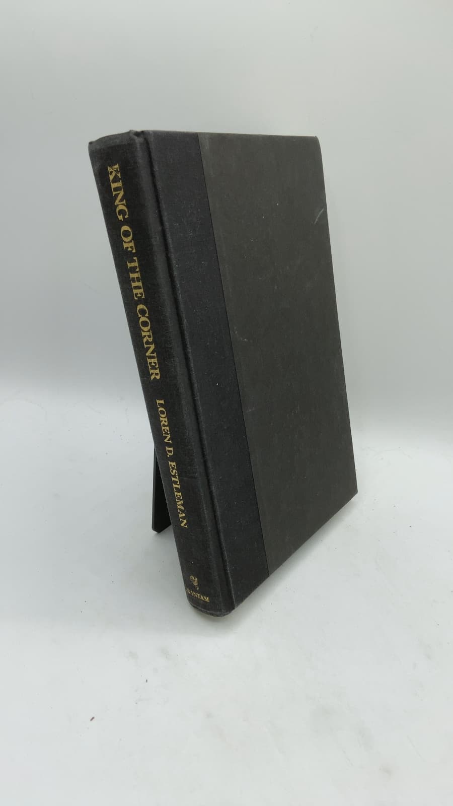 King of the Corner by Loren D. Estleman - front cover