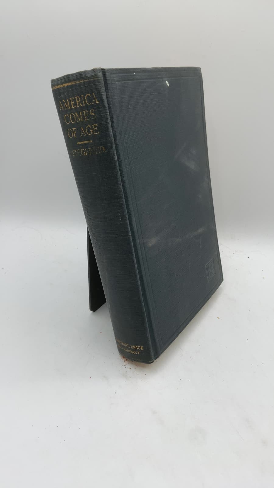 America Comes of Age: A French Analysis by André Siegfried - front cover