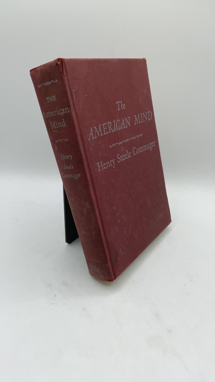 The American Mind: An Interpretation of American Thought and Character Since the 1880's by Henry Steele Commager - front cover