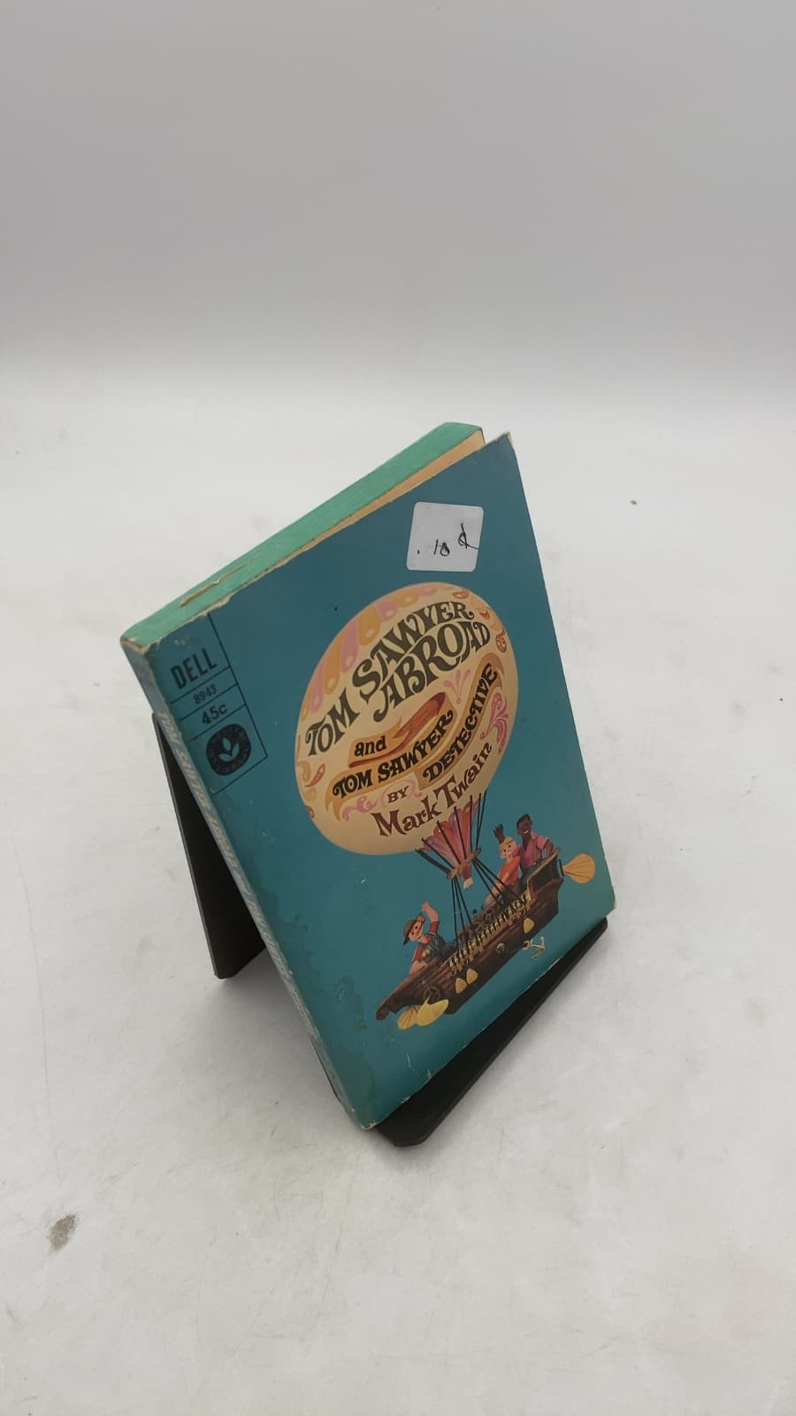 Tom Sawyer Abroad and Tom Sawyer Detective by Mark Twain - front cover