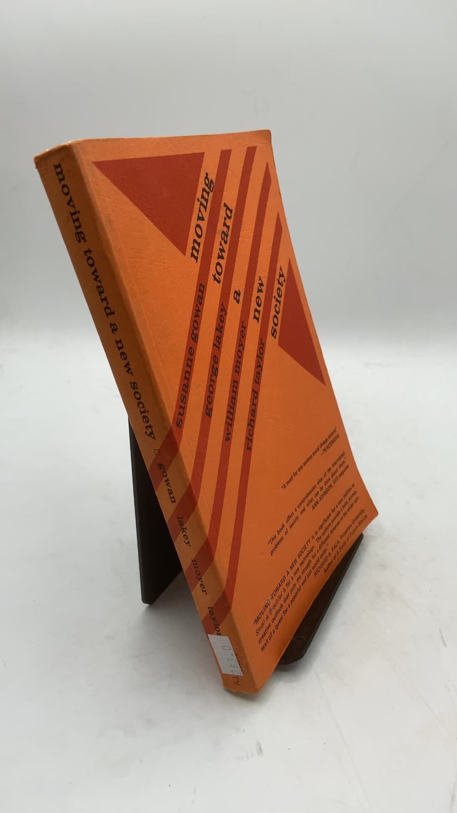 moving toward a new society by Susanne Gowan, George Lakey, William Moyer, Richard Taylor - front cover