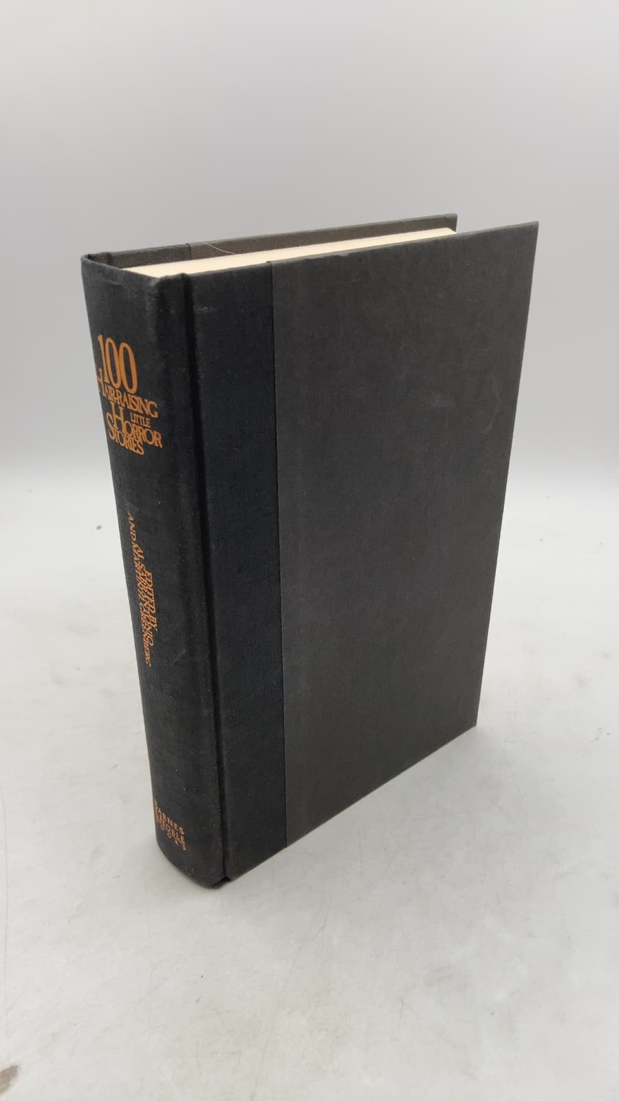 100 Hair-Raising Little Horror Stories by Edited by Al Sarrantonio & Martin H. Greenberg - front cover