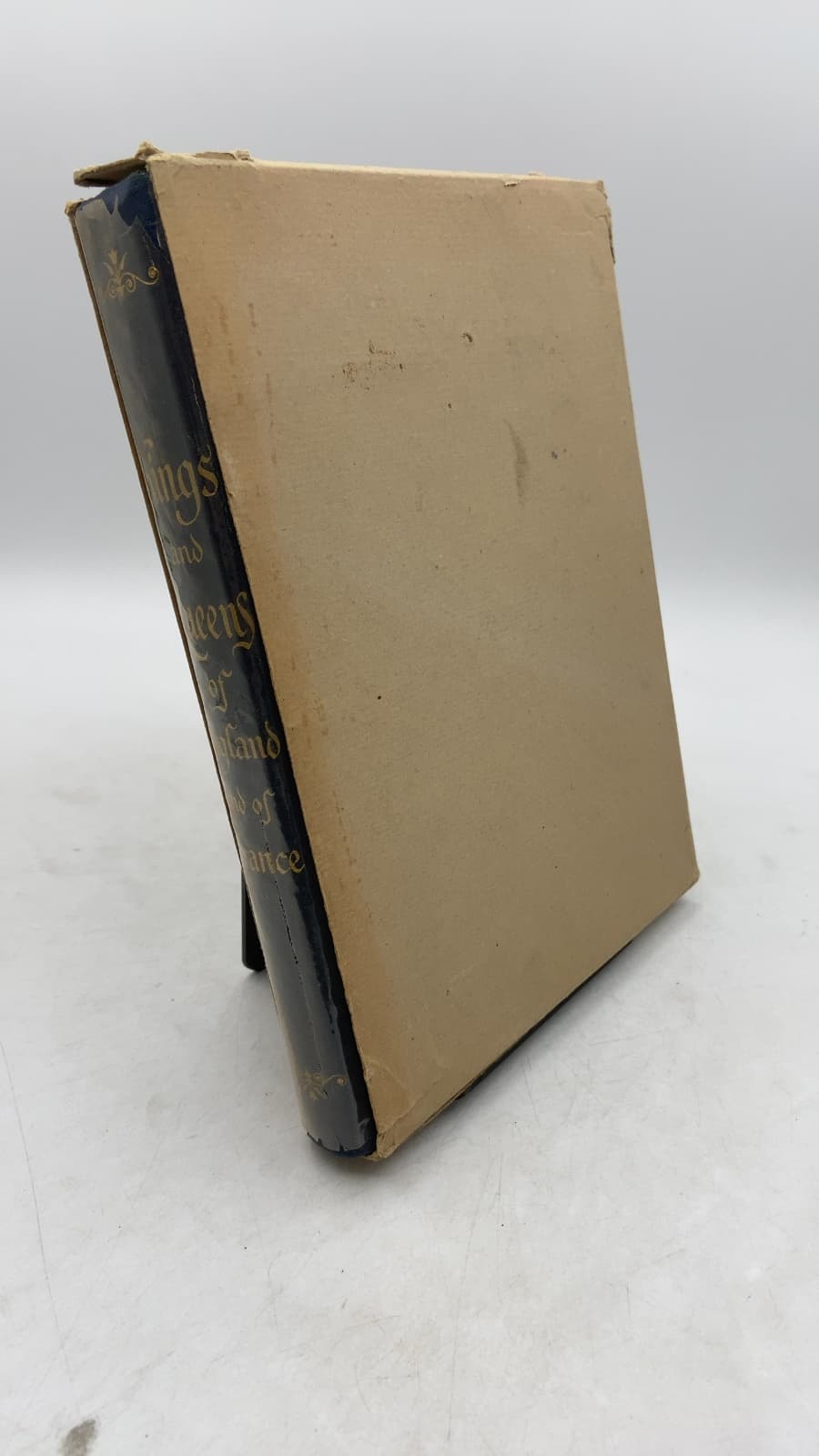 Kings and Queens of England and of France: A Genealogical Chronological History by Joseph Fattorusso - front cover