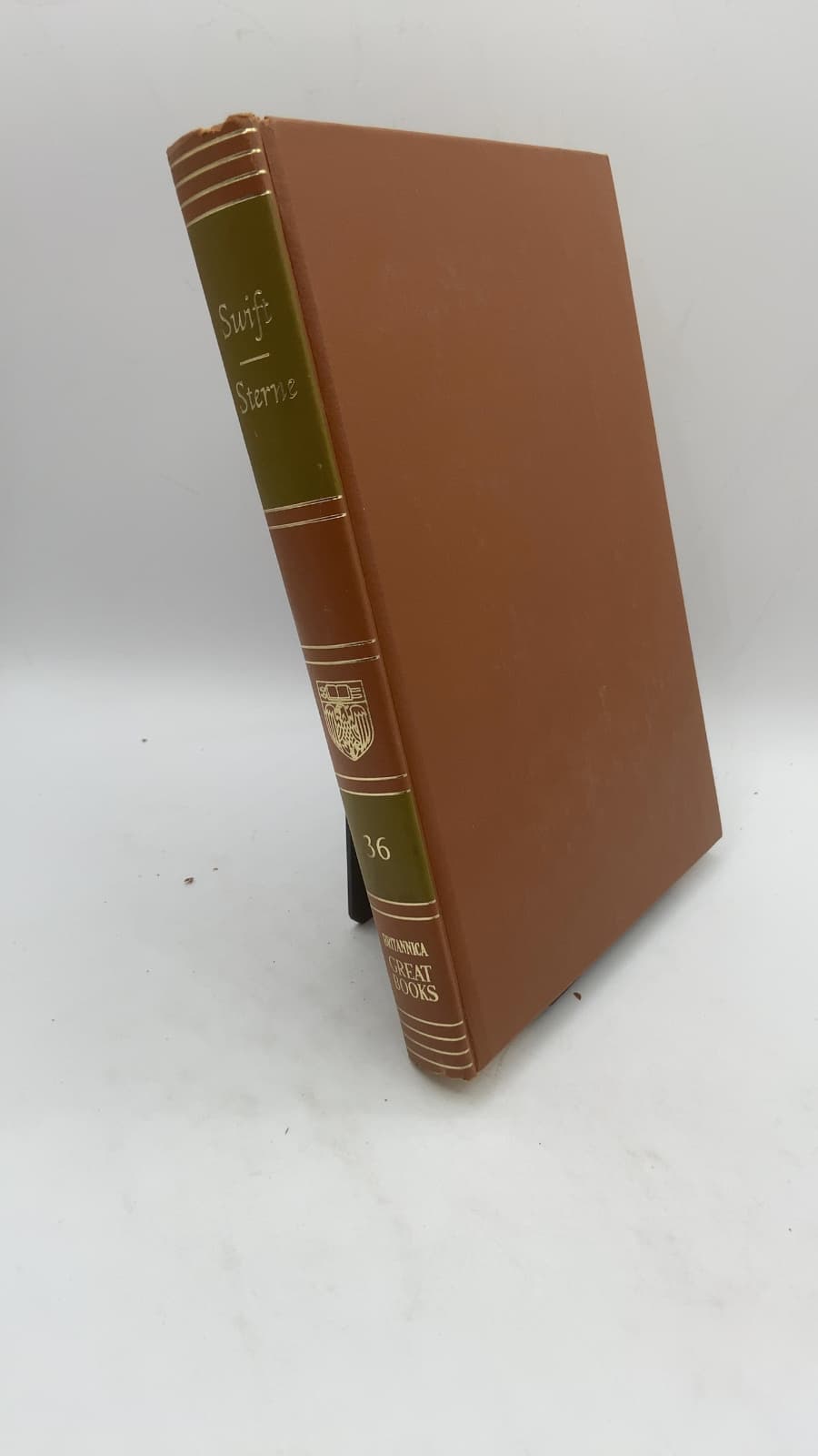 Gulliver's Travels / Tristram Shandy