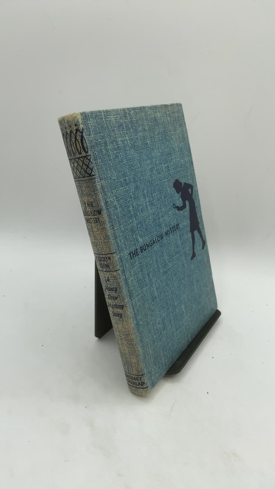The Bungalow Mystery by Carolyn Keene - front cover