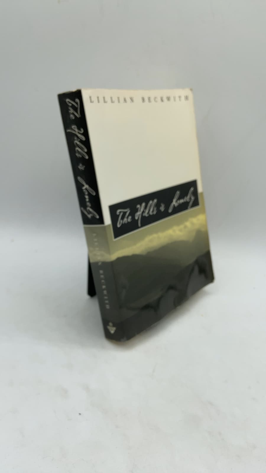 The Hills is Lonely by Lillian Beckwith - front cover