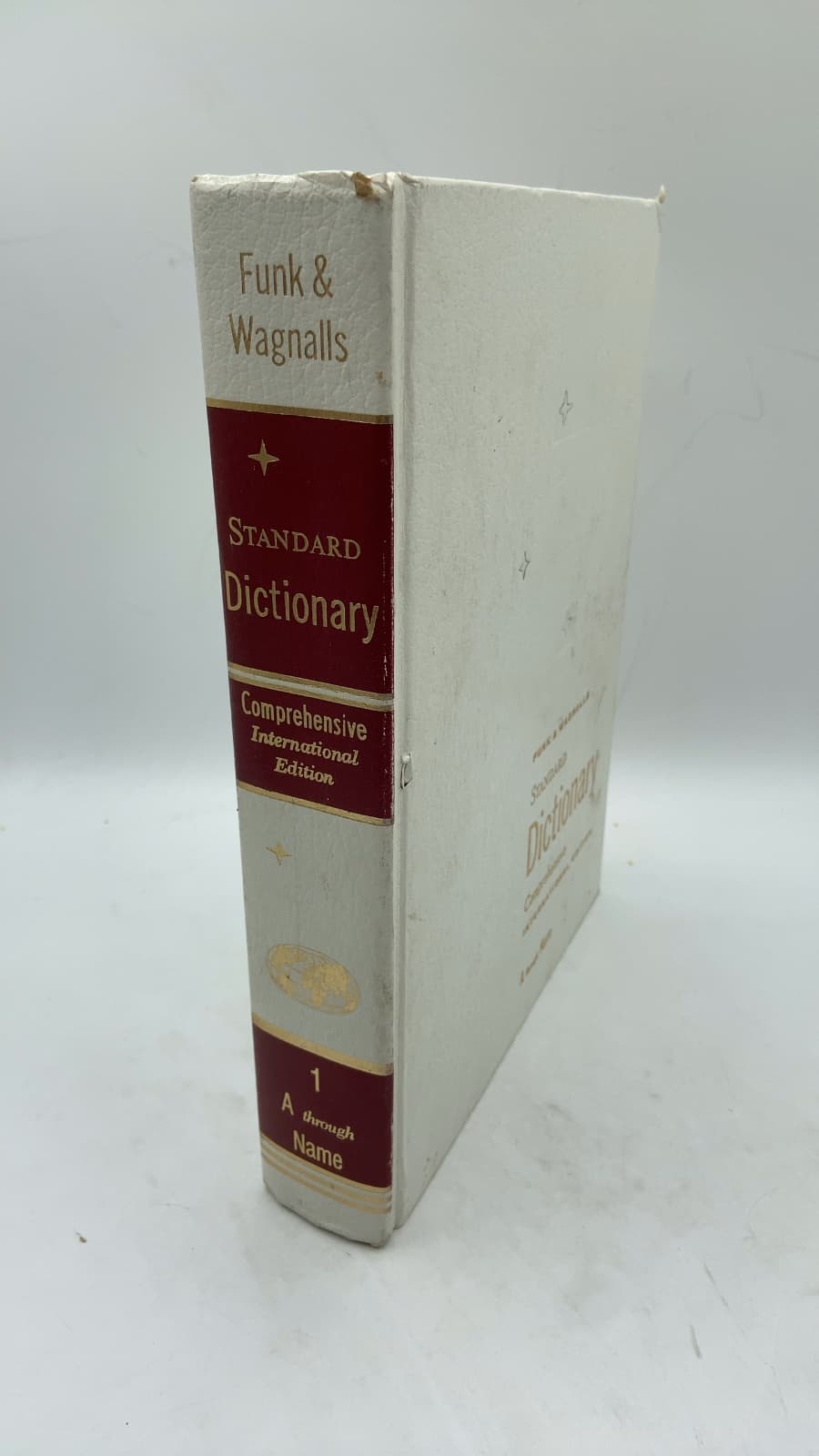 Funk & Wagnalls Standard Dictionary of the English Language: International Edition, Volume One by Albert H. Marckwardt (Chairman, Editorial Board) - front cover