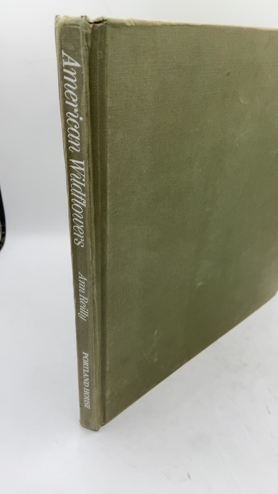 American Wildflowers by Ann Reilly - front cover