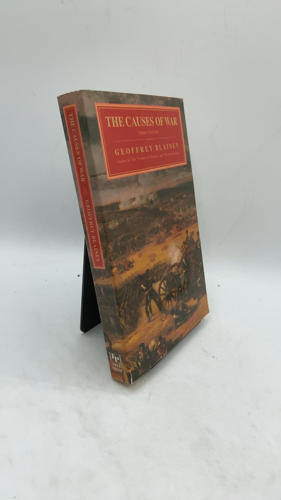 The Causes of War by Geoffrey Blainey - front cover