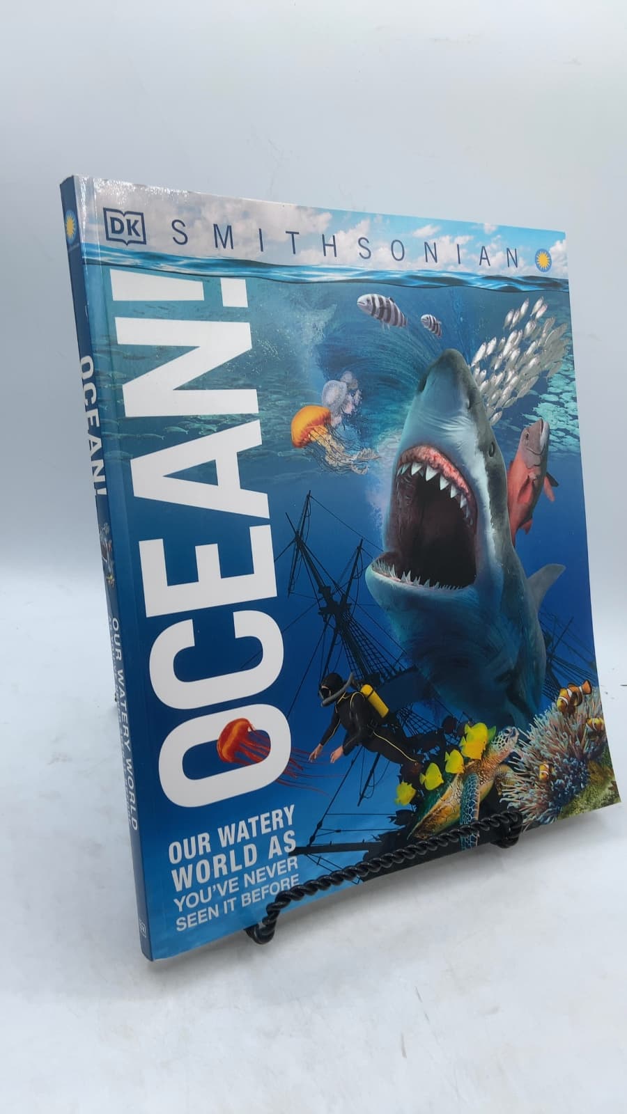 Ocean! Our Watery World As You've Never Seen It Before by Derek Harvey, Nicola Temple, John Woodward - front cover