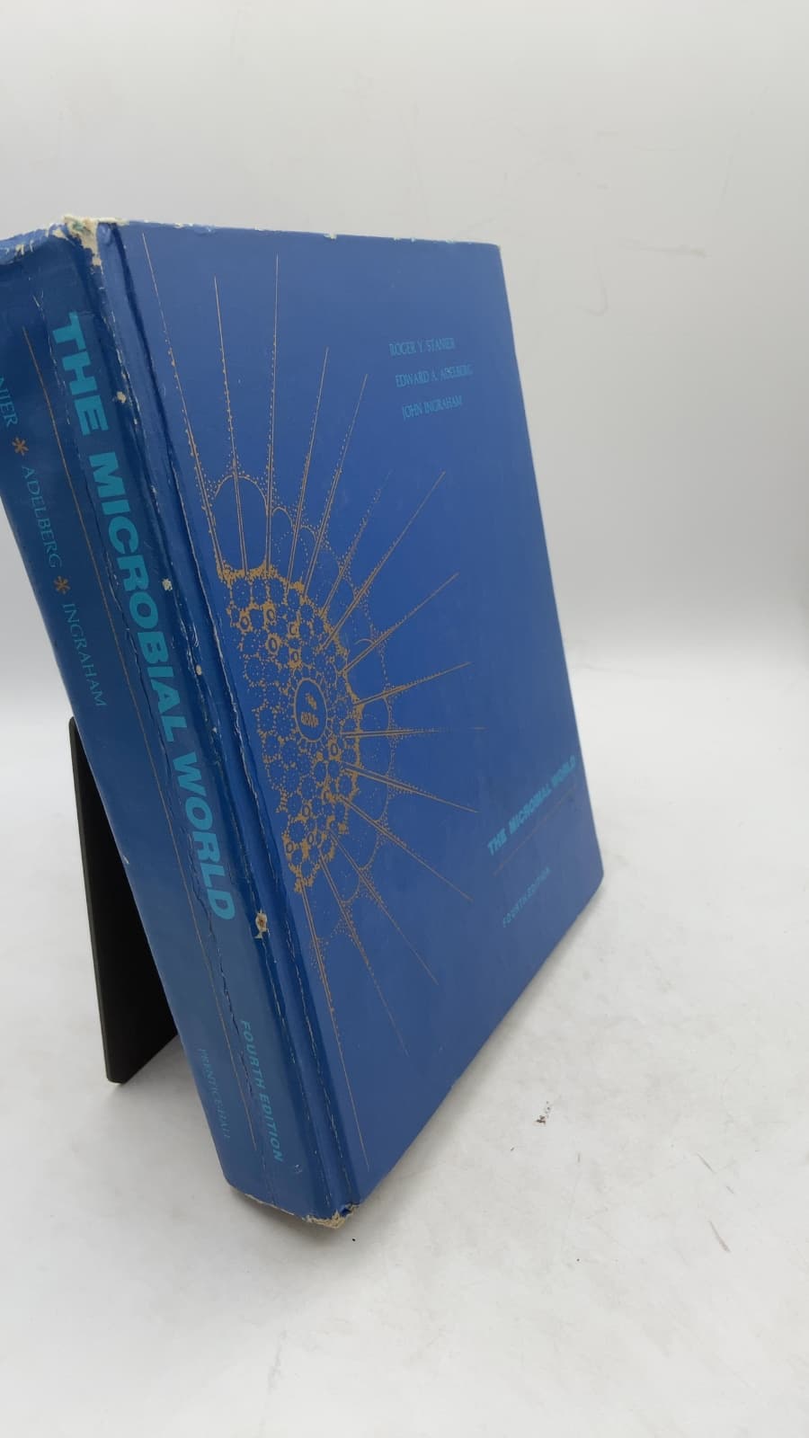 THE Microbial World by Roger Y. Stanier, Edward A. Adelburg, John L. Ingraham - front cover