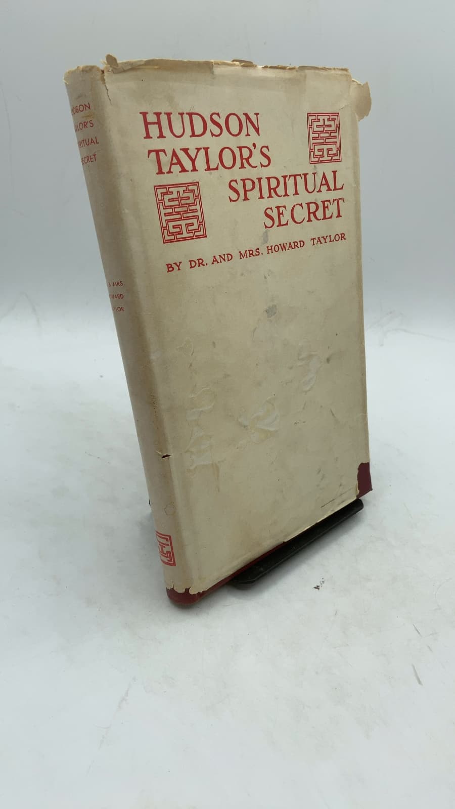 Hudson Taylor's Spiritual Secret by Dr. AND Mrs. Howard Taylor - front cover
