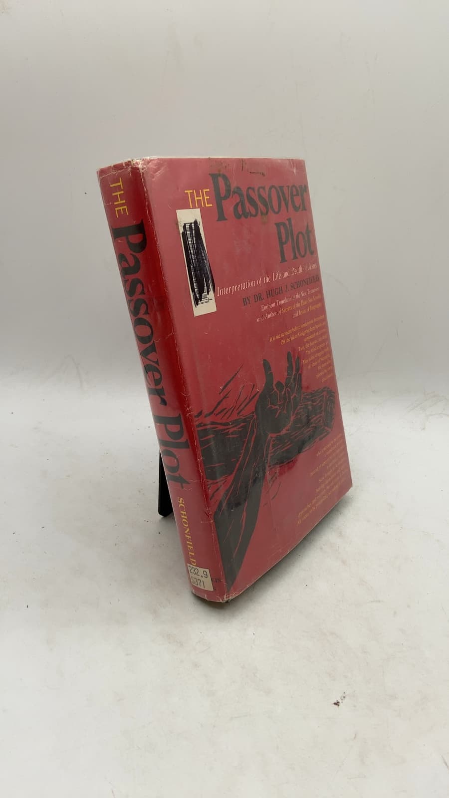 The Passover Plot by Hugh J. Schonfield - front cover