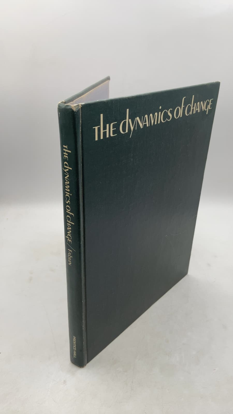 The Dynamics of Change by Don Fabun - front cover