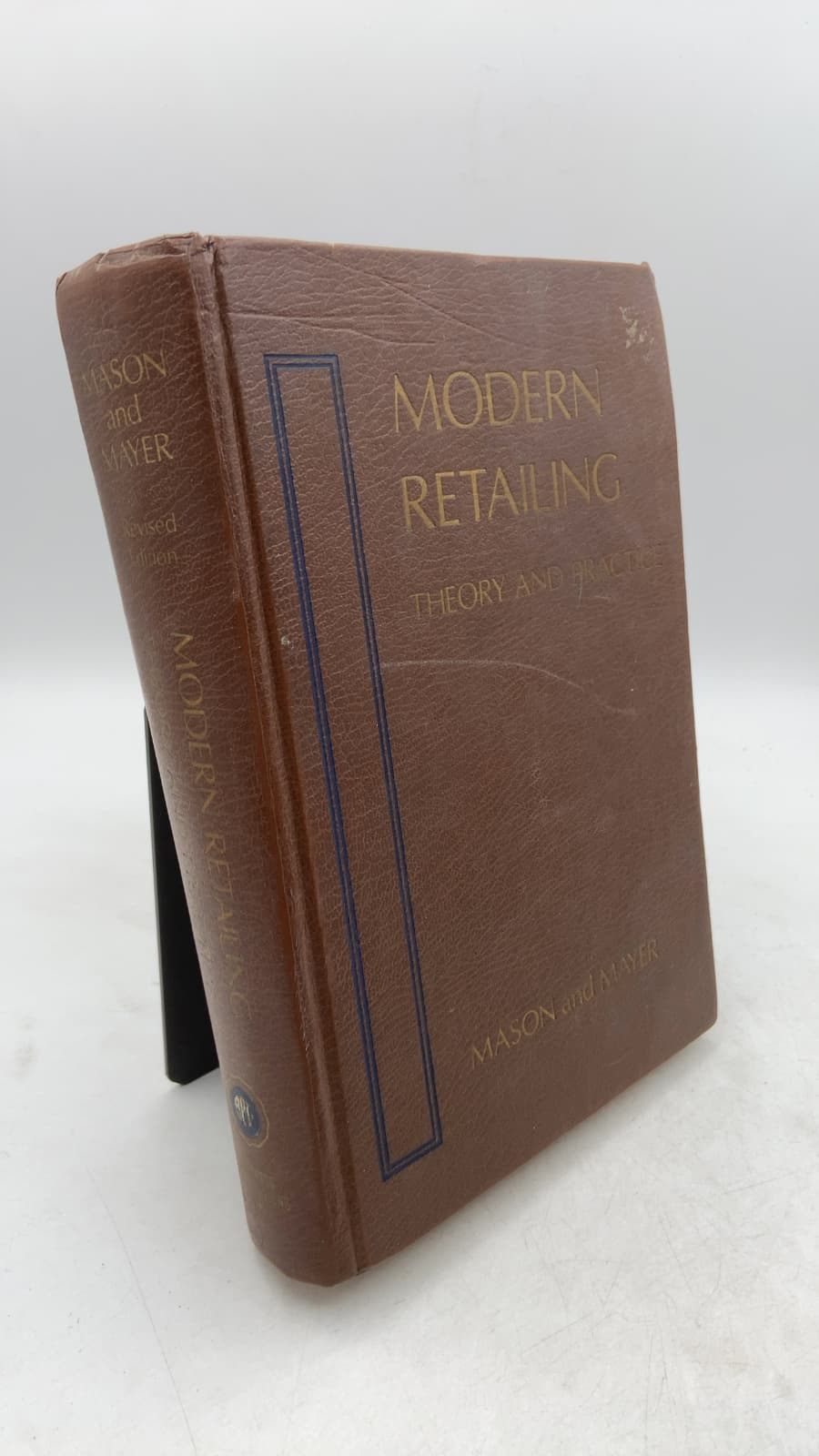 Modern Retailing: Theory and Practice