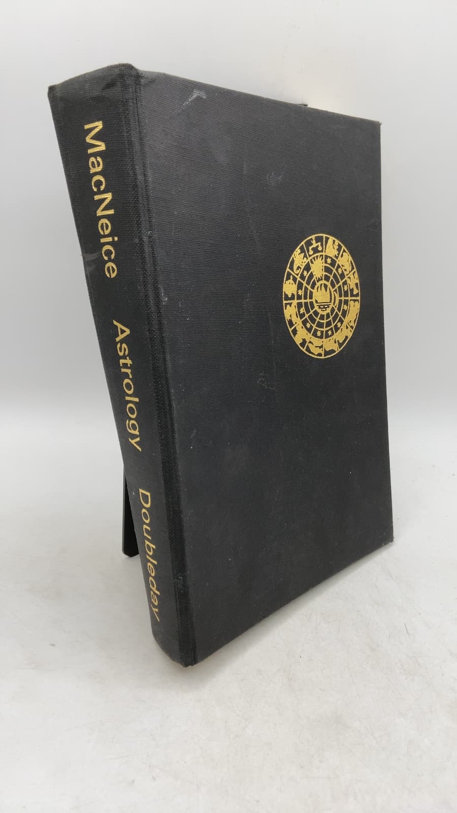 Astrology by Louis MacNeice - front cover